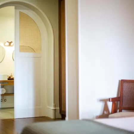 Casa Portuguesa - Charming House Bed & Breakfast