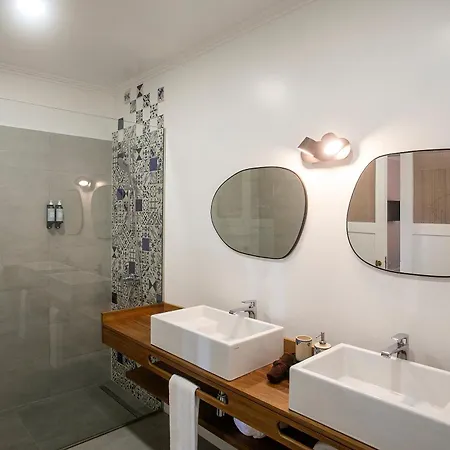 Casa Portuguesa - Charming House Bed & Breakfast *