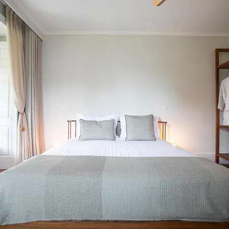 Casa Portuguesa - Charming House Bed & Breakfast