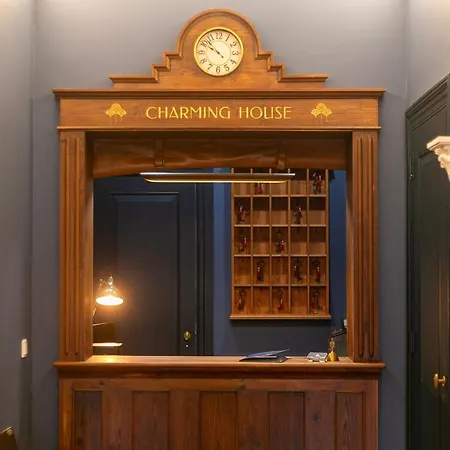 Casa Portuguesa - Charming House Couette-café *