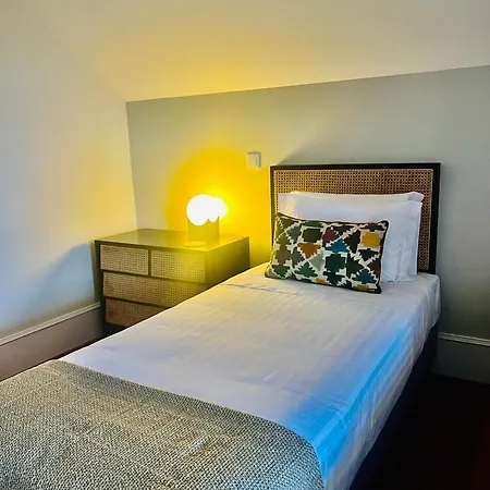 Casa Portuguesa - Charming House Bed & Breakfast