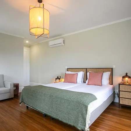 Bed & Breakfast Casa Portuguesa - Charming House