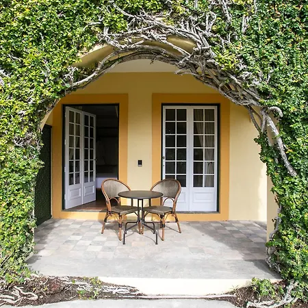 Casa Portuguesa - Charming House Bed & Breakfast *