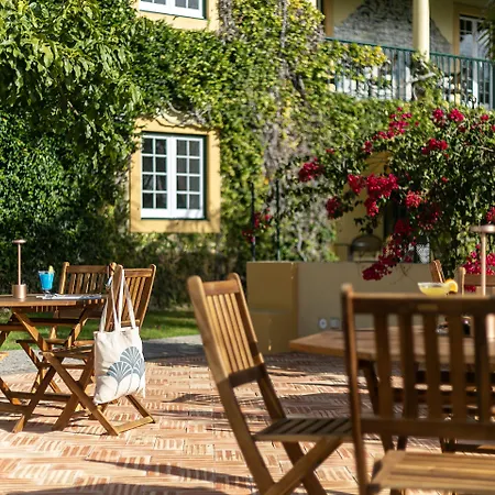 Casa Portuguesa - Charming House Bed & Breakfast