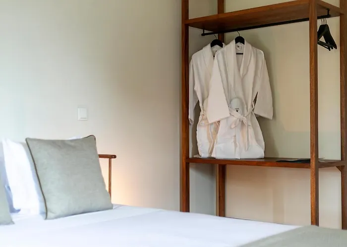 Casa Portuguesa - Charming House Bed and Breakfast