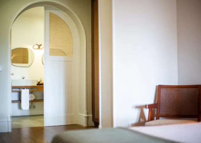 Casa Portuguesa - Charming House Bed and Breakfast