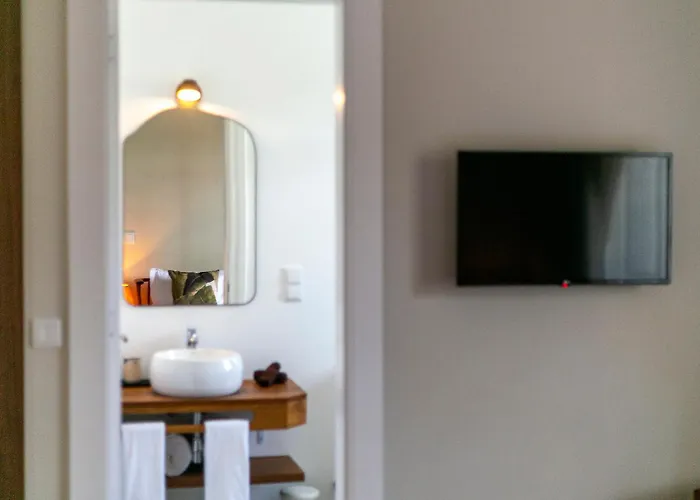 Bed and Breakfast Casa Portuguesa - Charming House